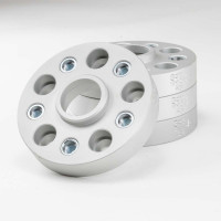 SpurVerbreiterung 5/120 30mm SpurVerbreiterung 5/120 30mm